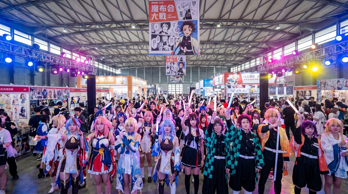 含羞草动漫cosplay视频